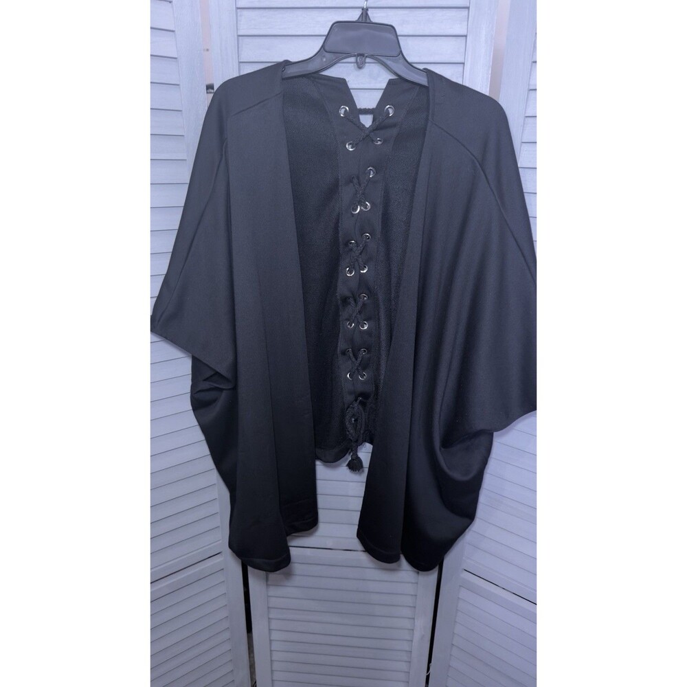 Steve Madden Women Black Short Sleeved Shawl